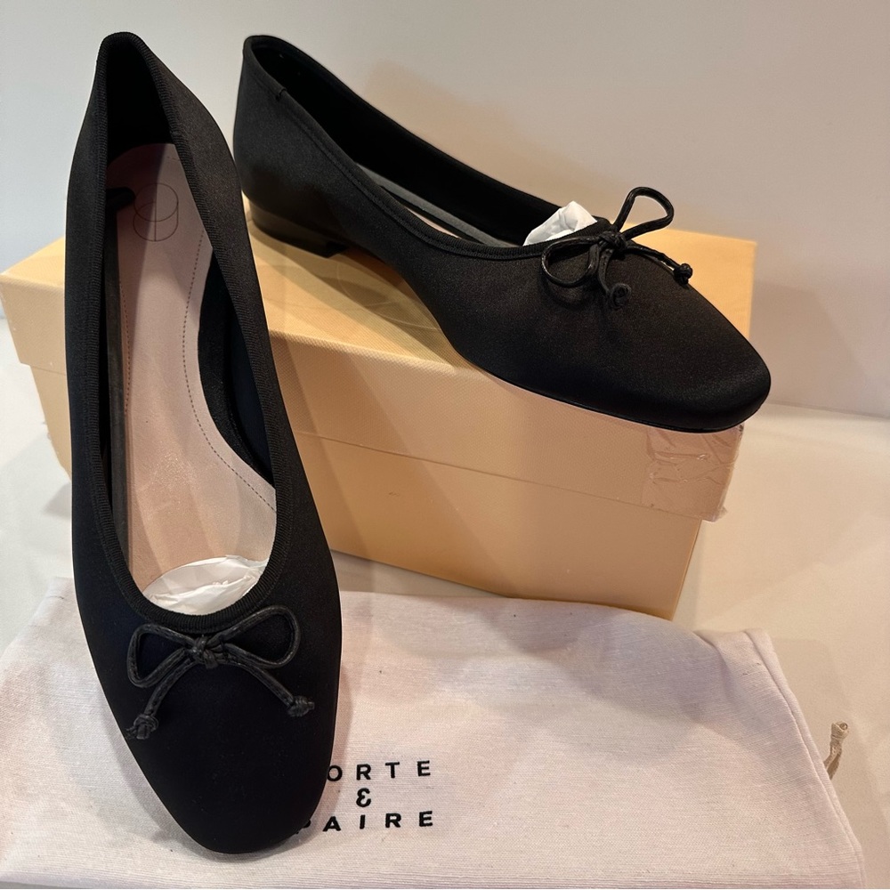 Porte & Paire Satin Black Flats with Bow Detail